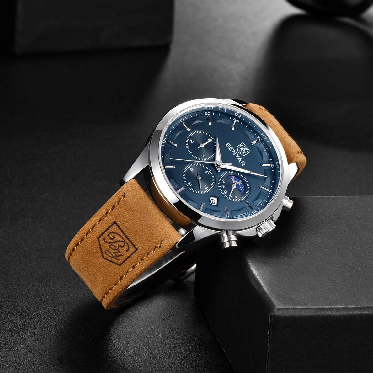 Benyar Men's Leather Strap Chronograph Quartz Watch